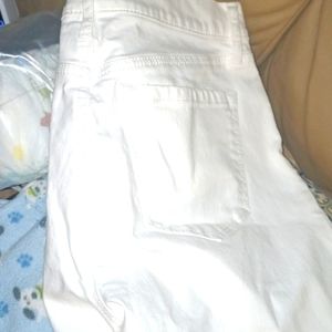 Ann Taylor, LOFT, WHITE Relaxed skinny jeans, size: 2 or 26